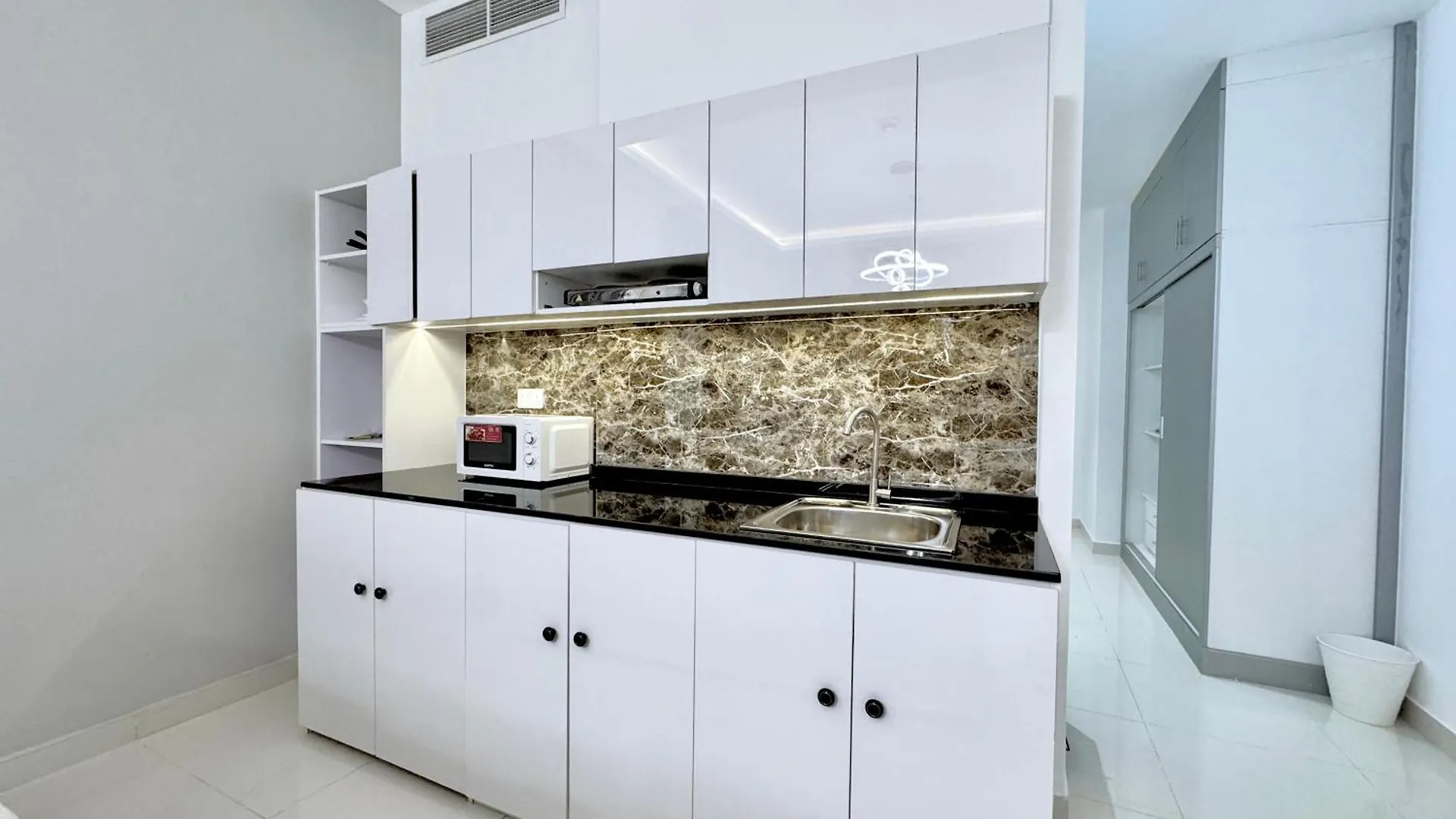 Apartment Al Manara Luxury Maison Suite 1Br Near Jumeirah Beach Dubai